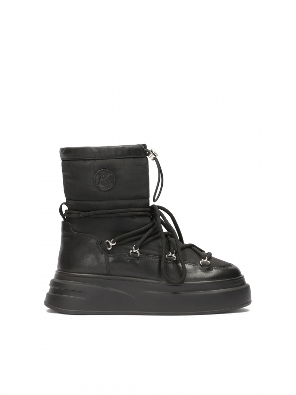 Black snow boots with binding on a thick sole ARGENTA