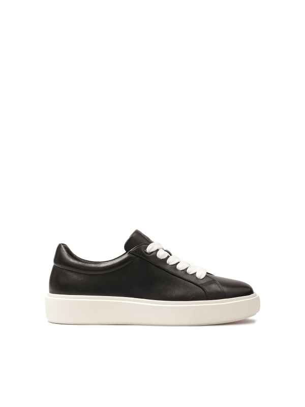 Black sneakers on contrasting sole  KS BASTIEN